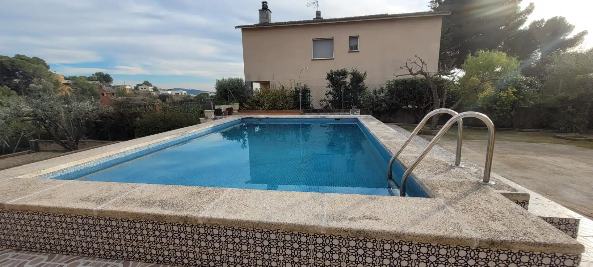 Piscina de Casa o xalet en venda en Viladecavalls amb Calefacció, Terrassa i Traster