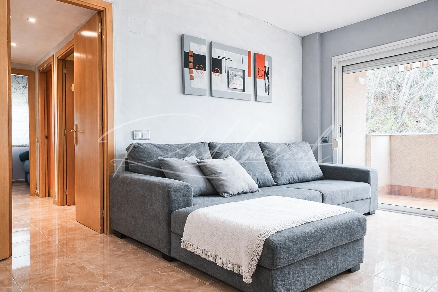 Sala d'estar de Pis en venda en  Tarragona Capital amb Aire condicionat, Terrassa i Moblat