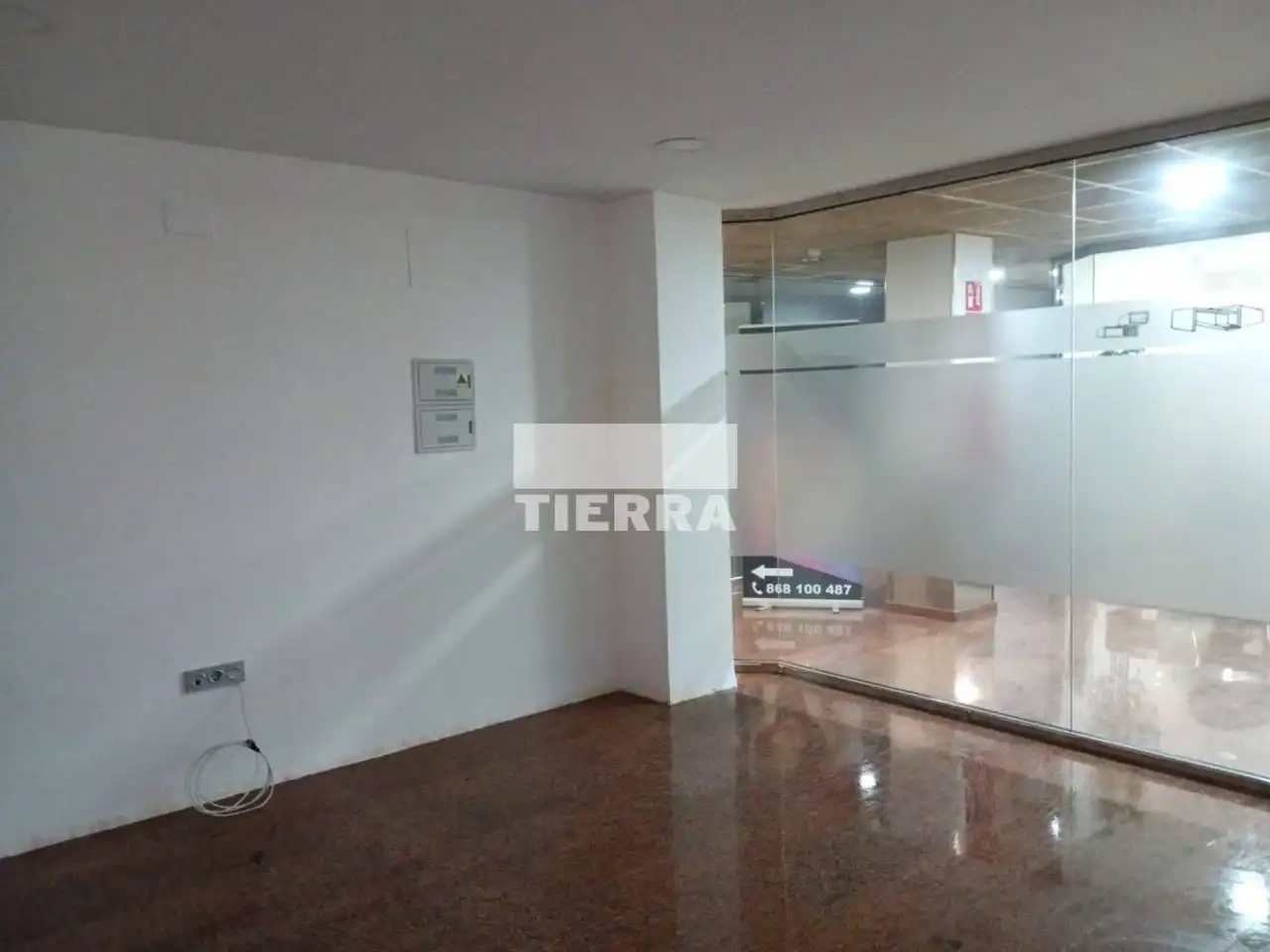 Local comercial en venda a Estación, imagen 3