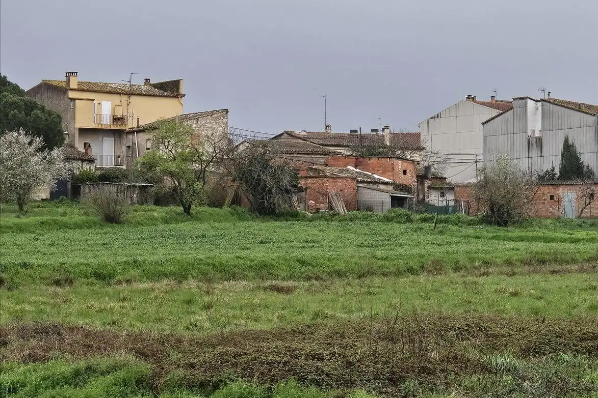 Terreny residencial en venda a El Quinta De La Casa Nova ( Cl Panedes), imagen 8