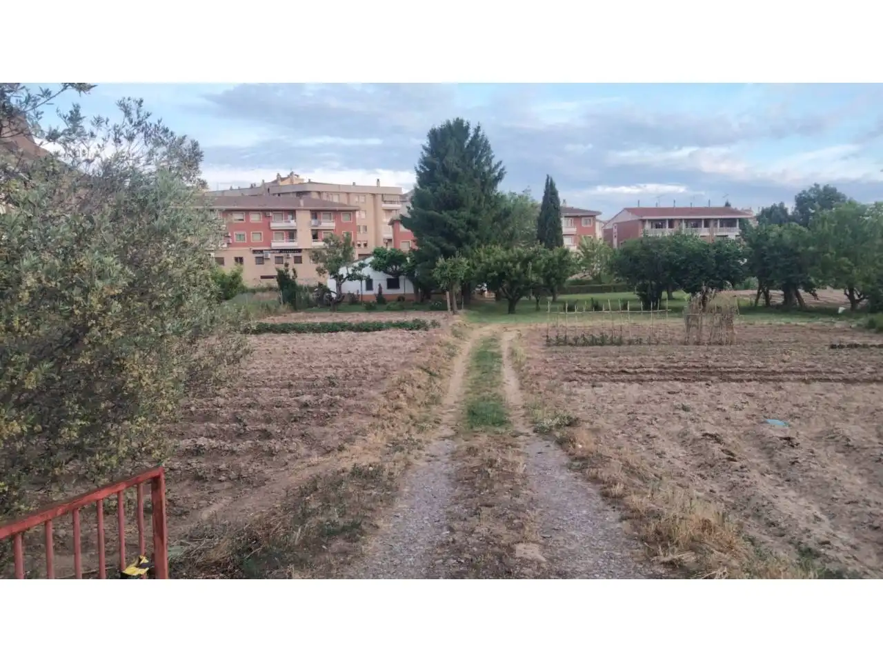 Casa o chalet en venta en Monzón con Jardín privado, Terraza y Amueblado