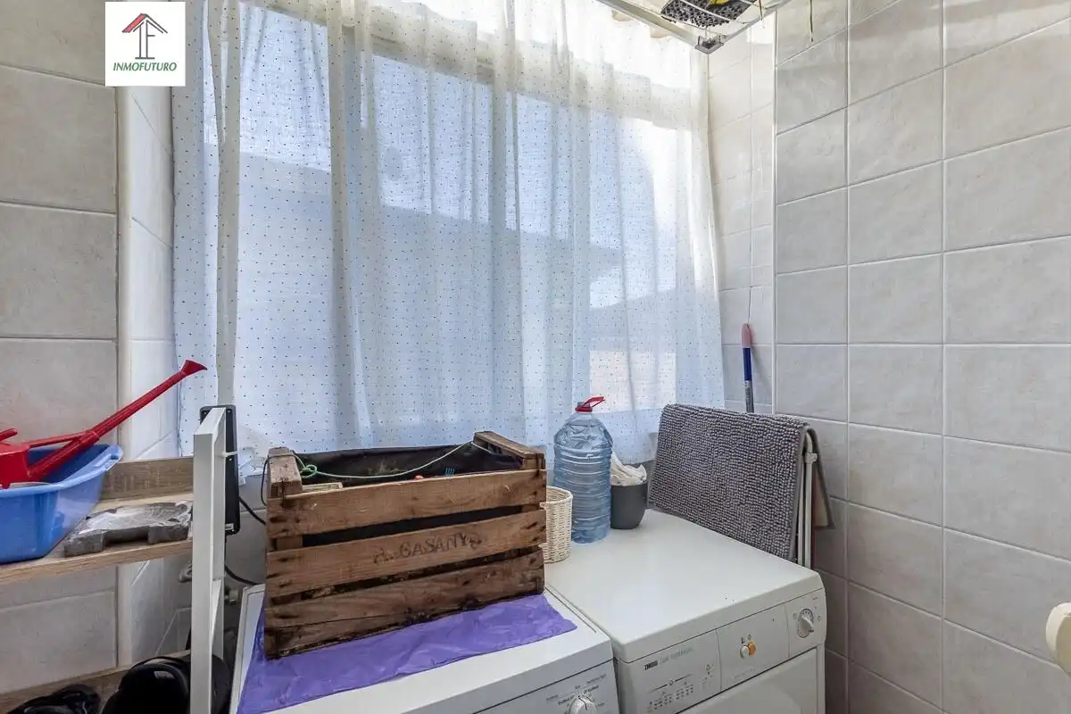 Habitación de Piso en venta en Ogíjares con Aire acondicionado, Calefacción y Balcón