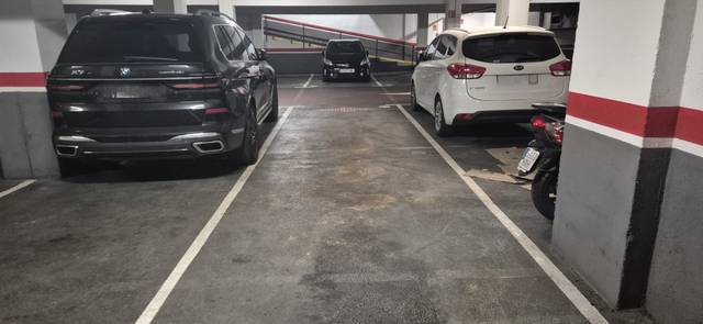 Garaje en Venta en Aragó en La Nova Esquerra de l'Eixample