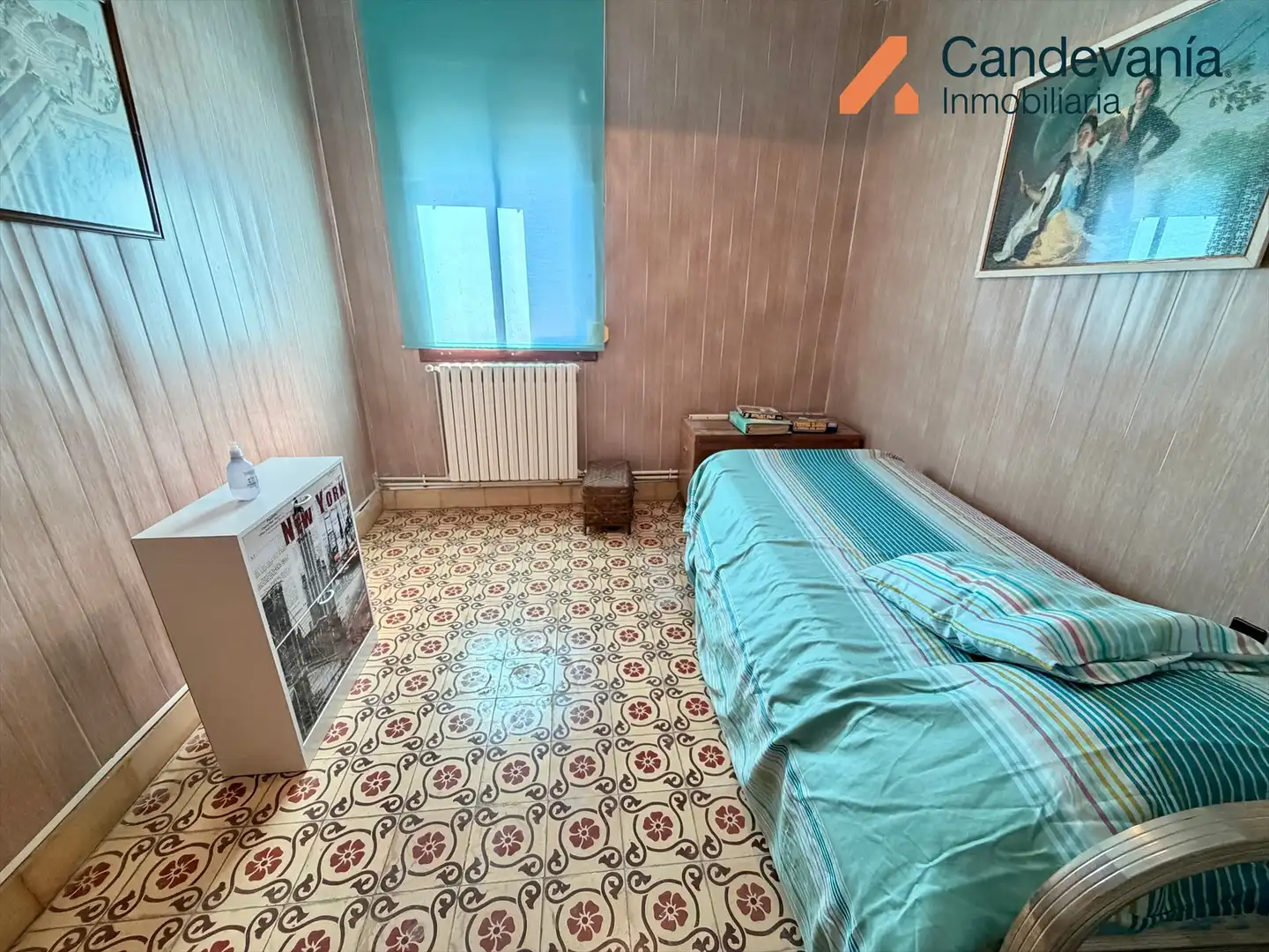 Dormitori de Casa o xalet en venda en Gurrea de Gállego amb Calefacció