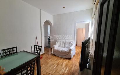Living room of Flat for sale in  Madrid Capital  with Air Conditioner and Heating