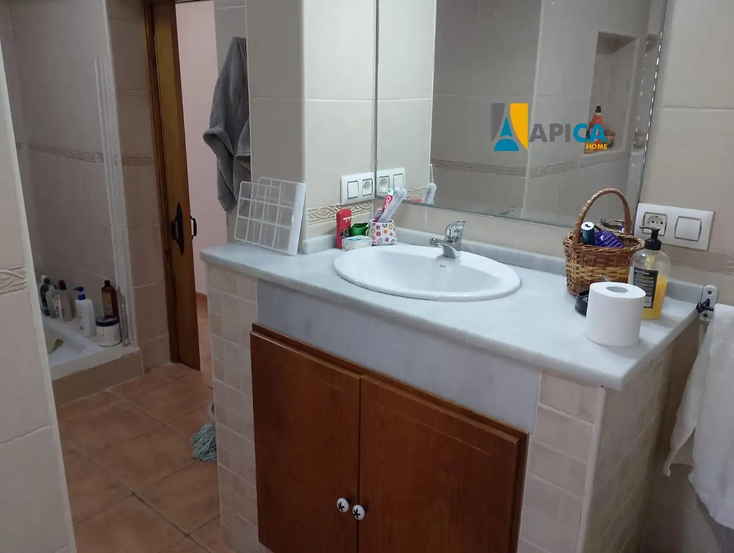 Baño de Casa adosada en venta en Barbate con Terraza y Amueblado