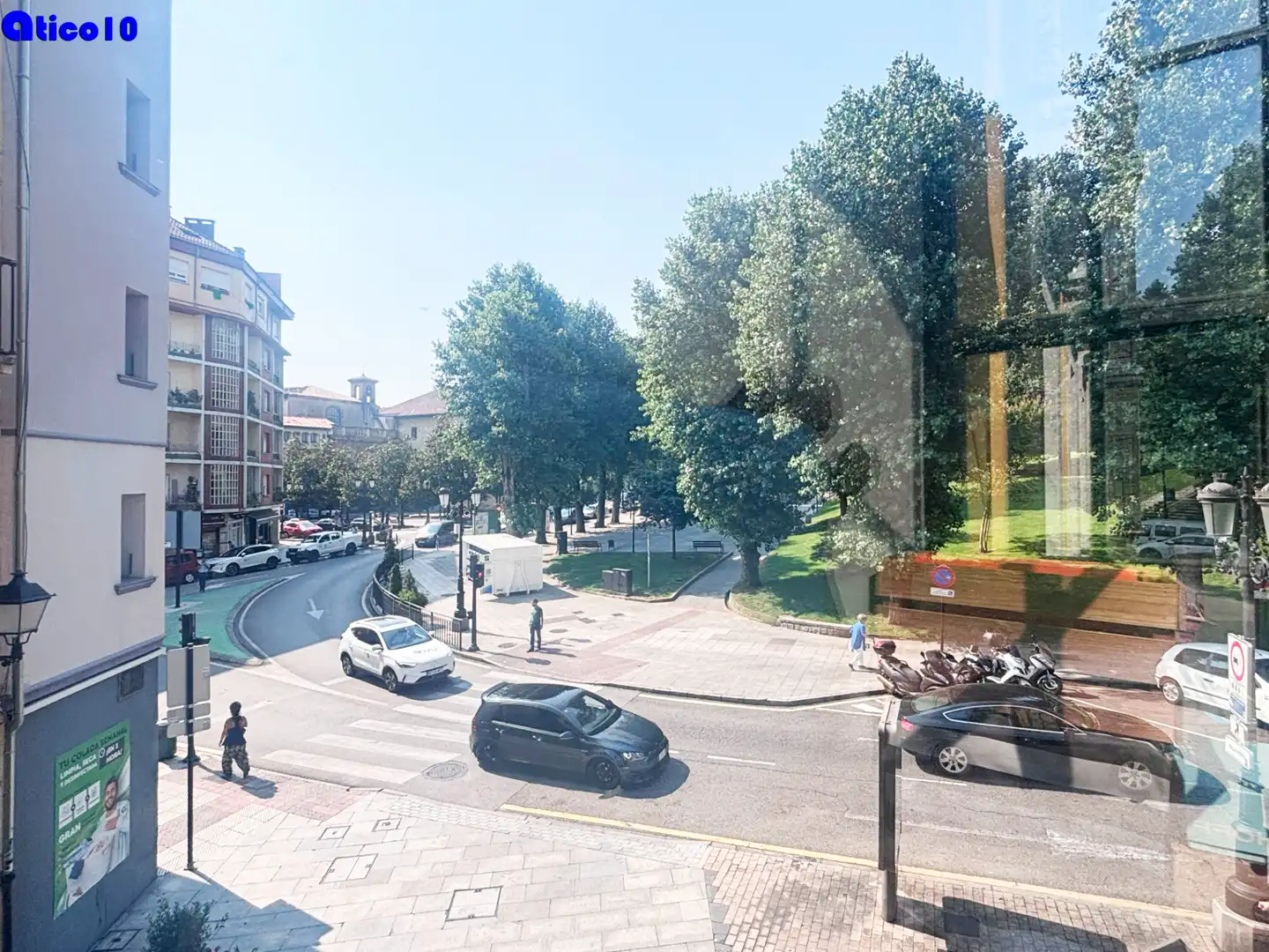 Vista exterior de Pis en venda en Oviedo  amb Calefacció, Moblat i Forn