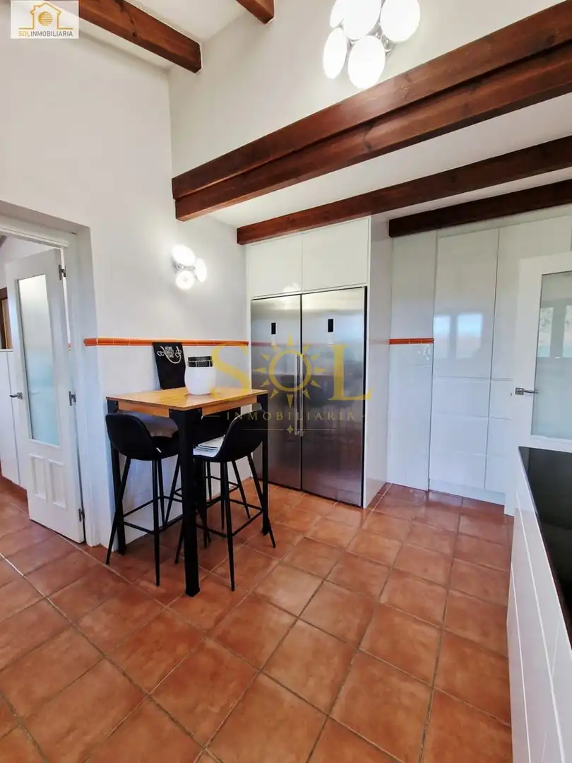Cocina de Casa o chalet en venta en Villaquilambre con Calefacción, Jardín privado y Parquet