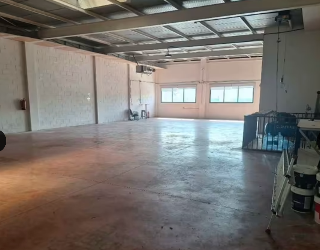Industrial buildings to rent in  Madrid Capital