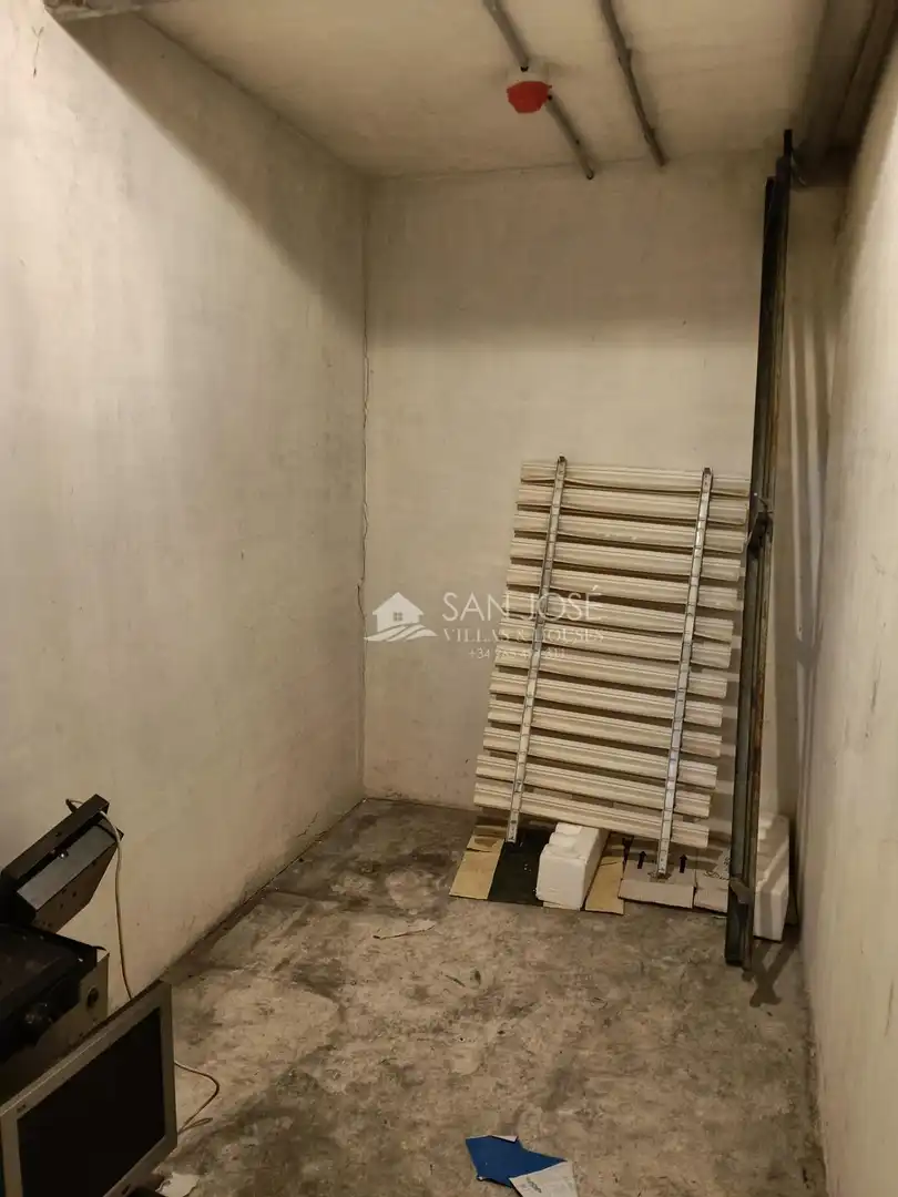 Piso en venta en Aspe con Terraza, Trastero y Balcón