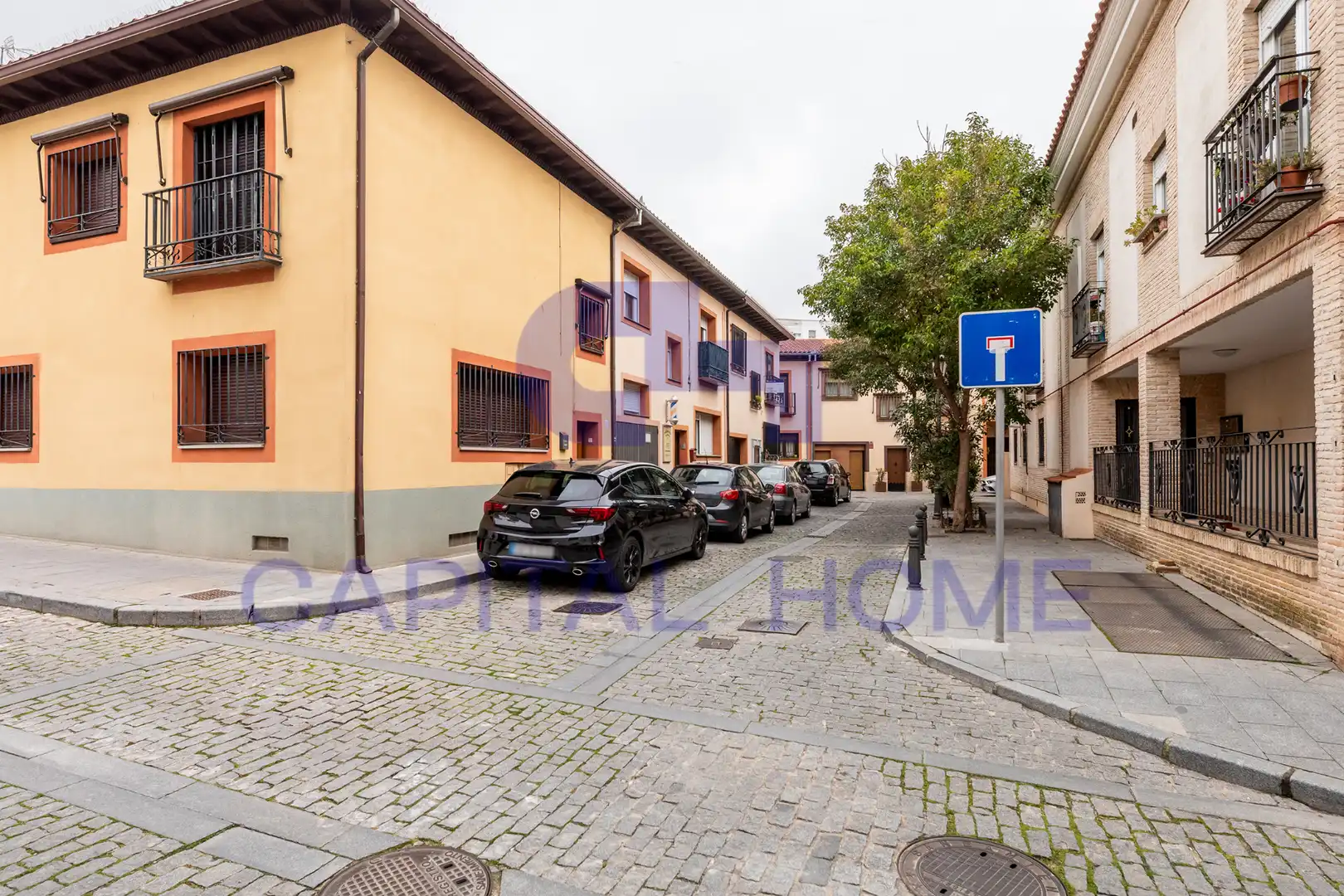 Vista exterior de Casa adosada en venta en Navalcarnero con Aire acondicionado, Calefacción y Jardín privado