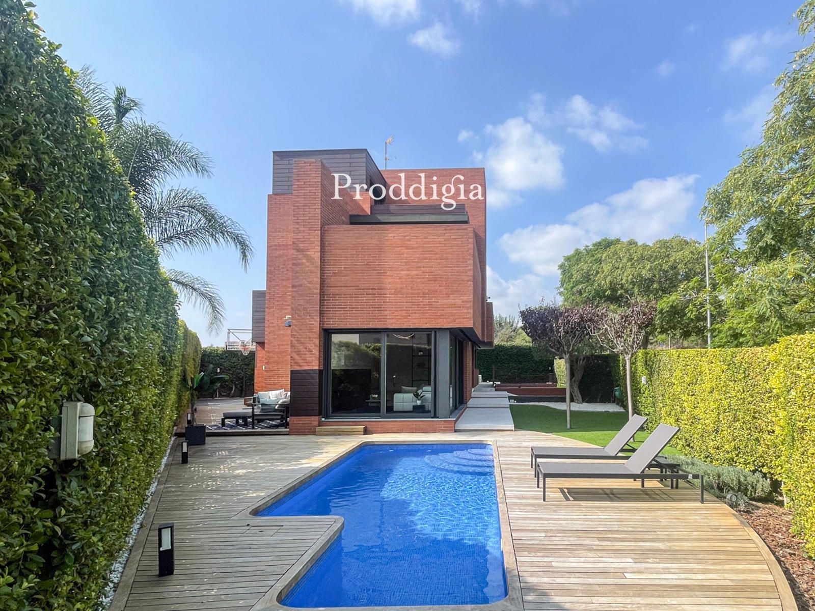 Casa o xalet en venda a Torrent Ballester