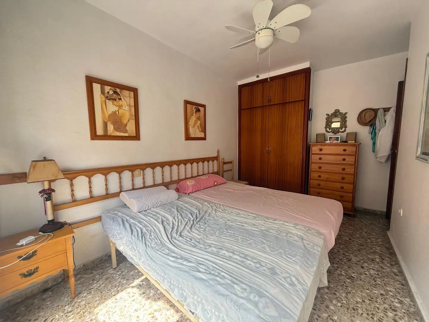 Schlafzimmer von Wohnung zum Verkauf in Torrevieja mit Klimaanlage, Heizung und Möbliert