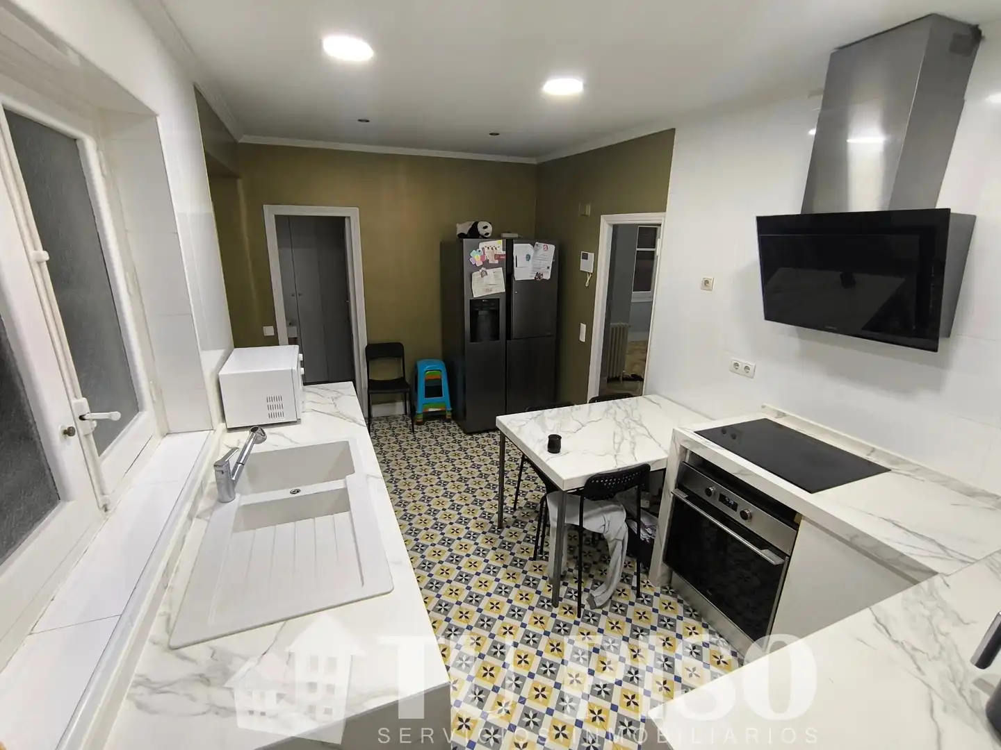 Cocina de Piso en venta en Madrid con Calefacción, Trastero y Amueblado
