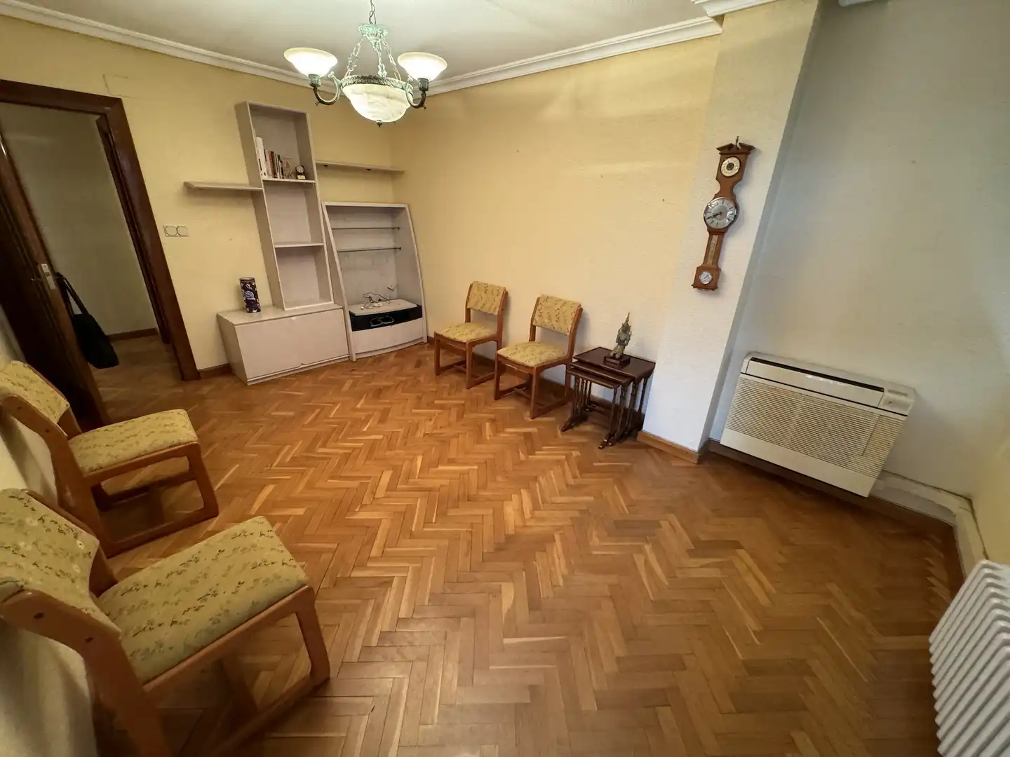 Sala d'estar de Pis en venda en Villena amb Aire condicionat, Calefacció i Parquet