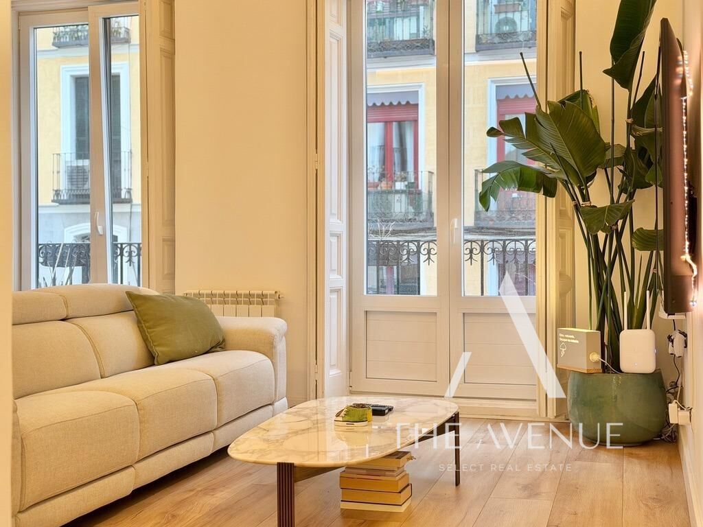 Sala de estar de Piso en venta en  Madrid Capital con Aire acondicionado, Calefacción y Balcón