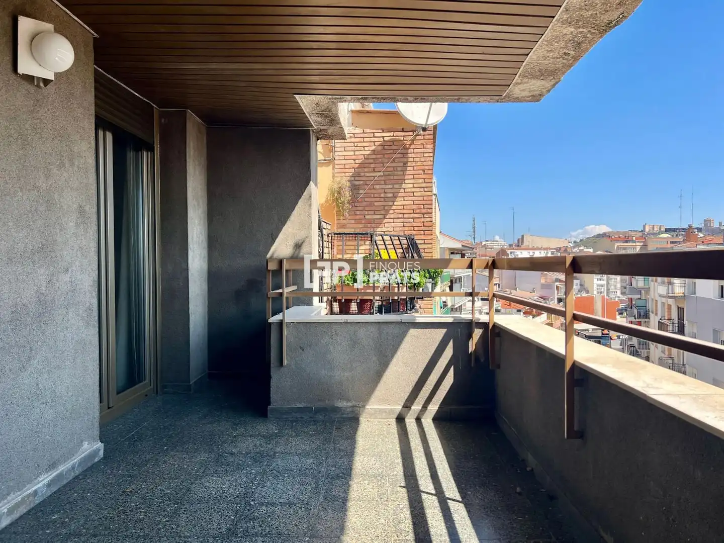 Piso de alquiler en Instituts - Universitat