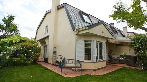 Foto 2 de Casa adosada en venta en La Montaña - El Cortijo, Aranjuez