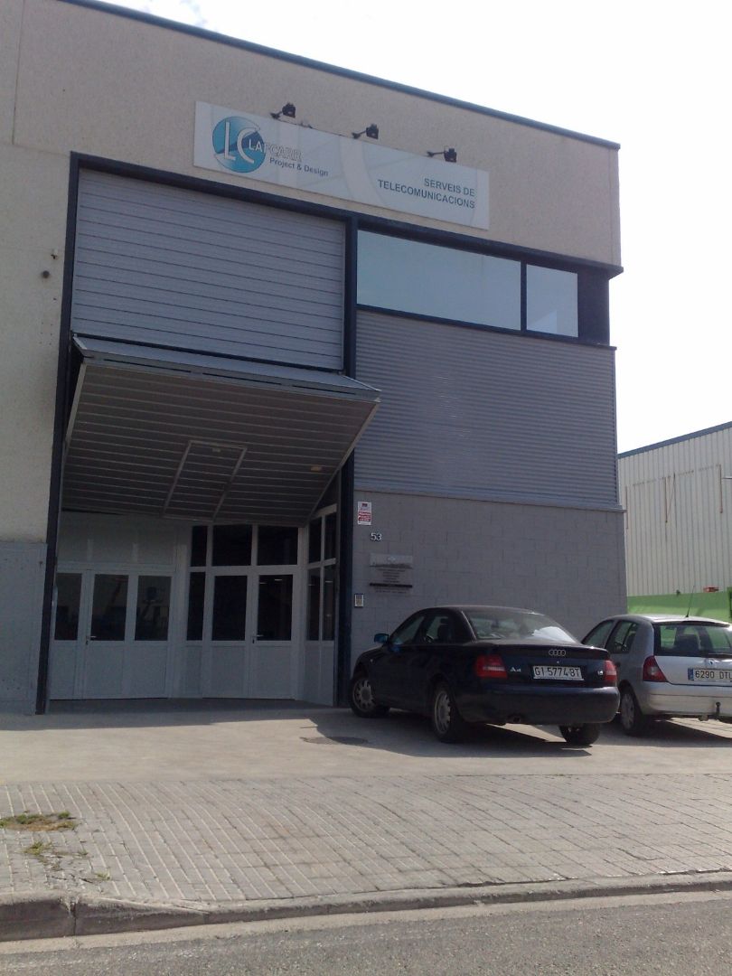Nave industrial de alquiler en Carrer de Mosquerola, 53, Vilablareix
