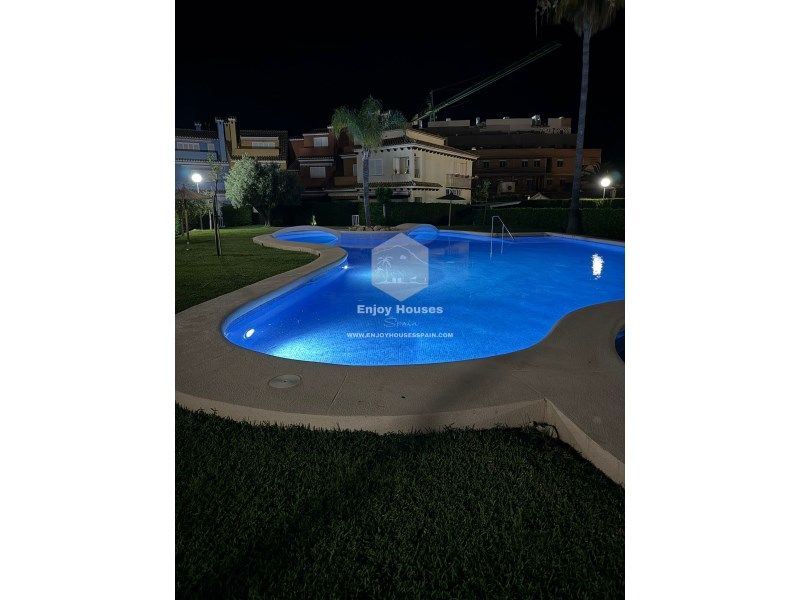 Swimming pool of Residential for sale in Dénia