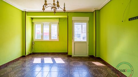 Foto 2 de Piso en venta en Luanco - Calle Madrid, 19, Luanco - Aramar - Antromero, Gozón