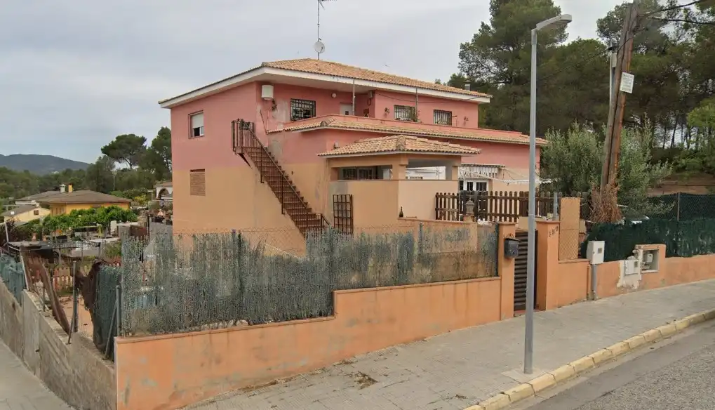 Detached house for sale in C/ Salou - Can Formiga