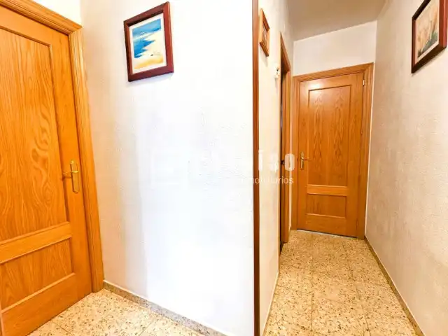Flat for sale in Parla
