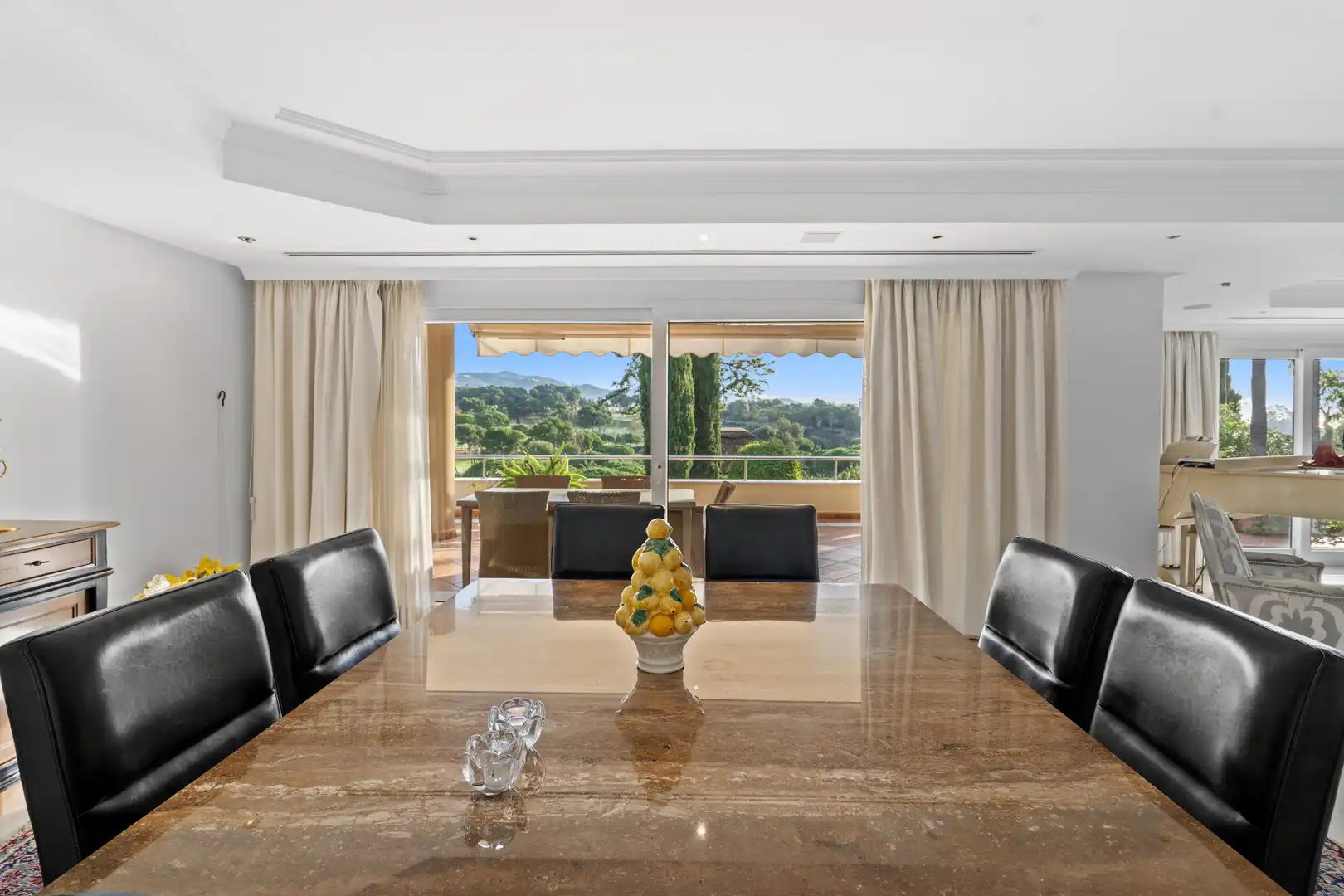 Maison avec terrasse à vendre à Río Real - Los Monteros, imagen 11