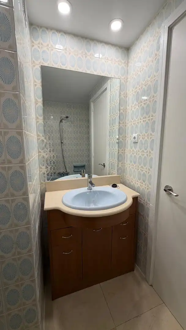 Badezimmer von Wohnung zur Miete in Fuencarral - El Pardo