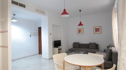 Foto 3 de Piso en venta en Calle Mendoza Ríos, San Vicente, Sevilla Capital