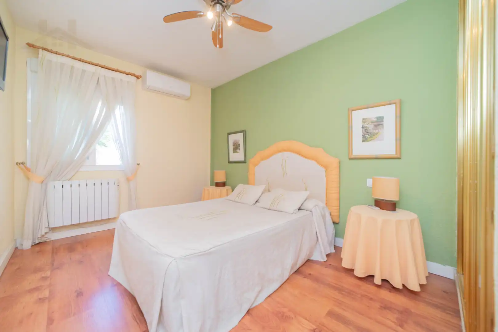 Schlafzimmer von Wohnung zum Verkauf in Villanueva del Pardillo mit Klimaanlage, Heizung und Parkett