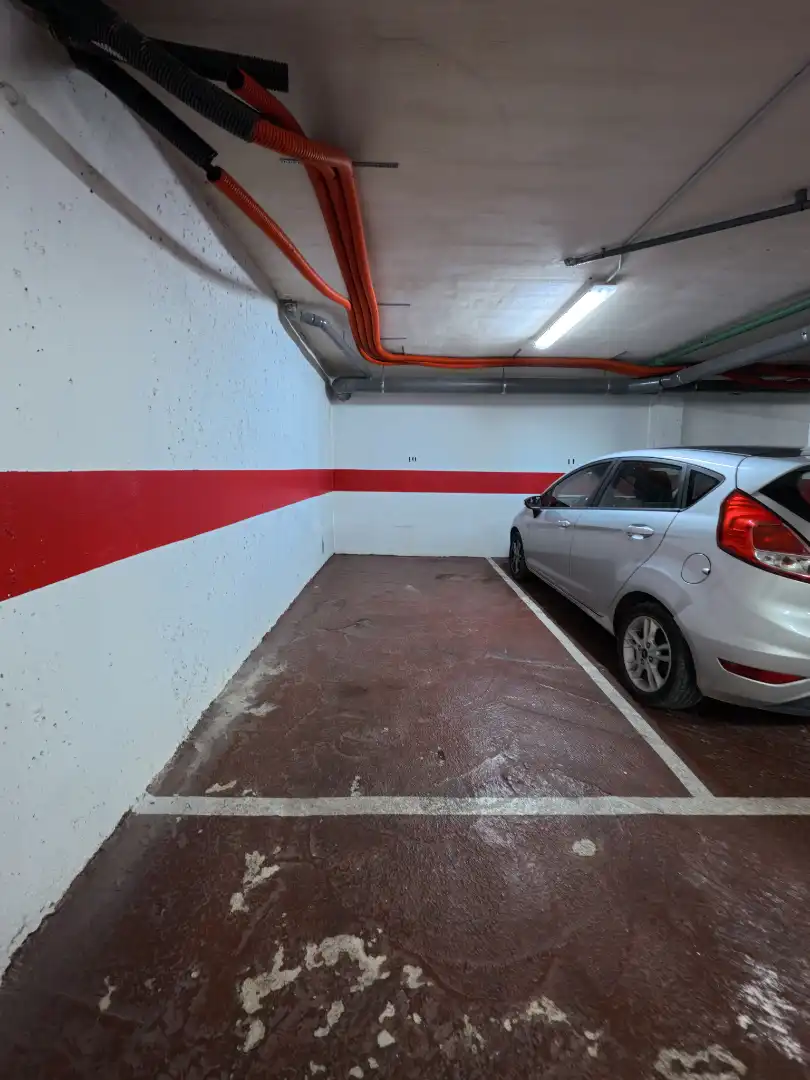 Parkplatz von Garage zum Verkauf in Córdoba mit Alarm