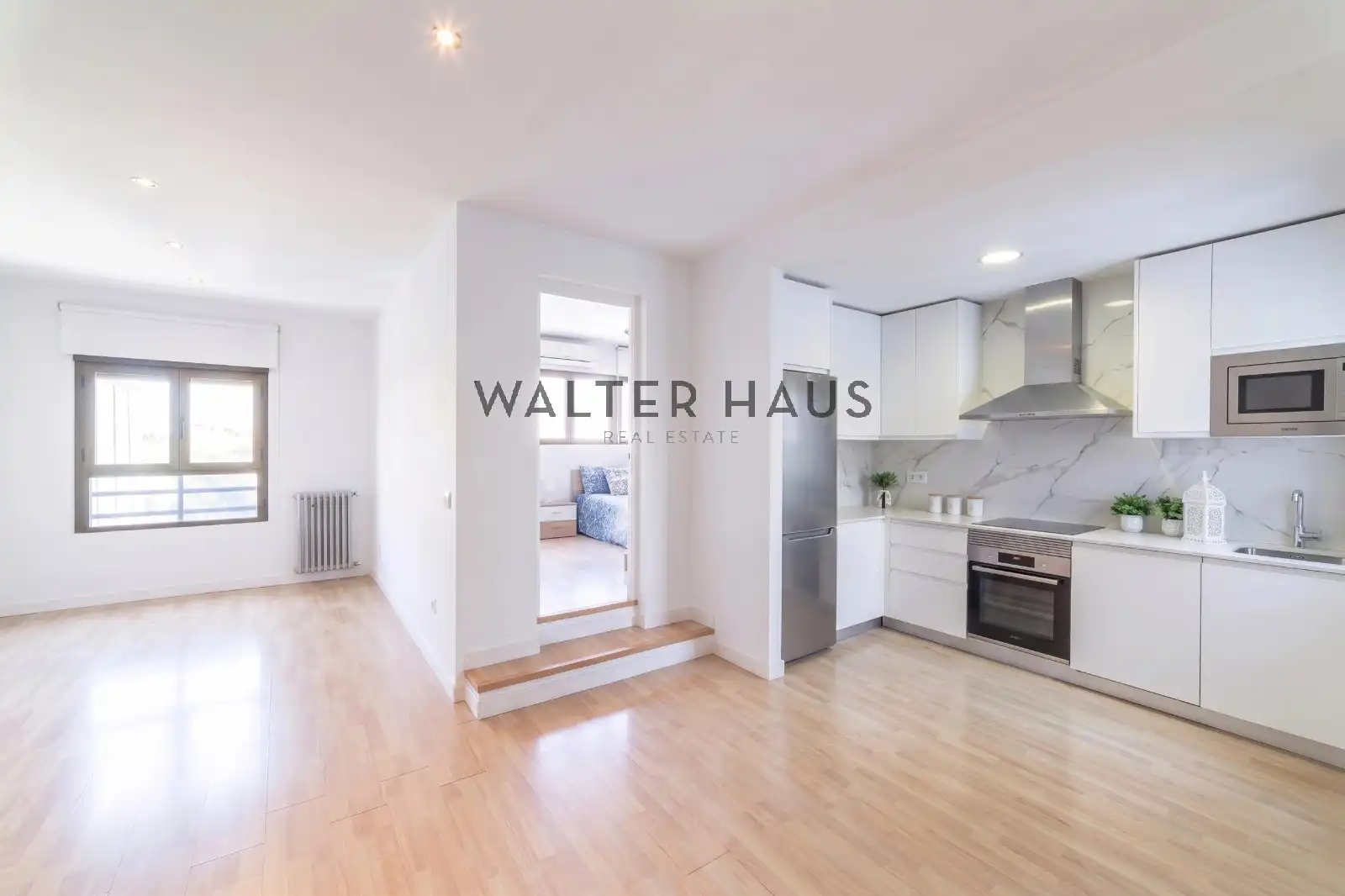 Exterior view of Flat for sale in Madrid  with Air Conditioner, Heating and Balcony