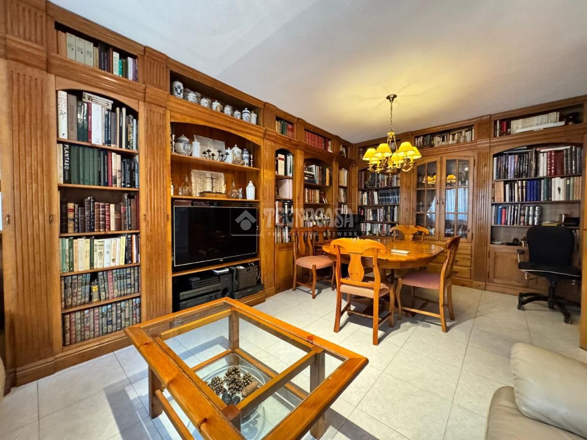 Living room of Single-family semi-detached for sale in Alcobendas  with Air Conditioner and Heating