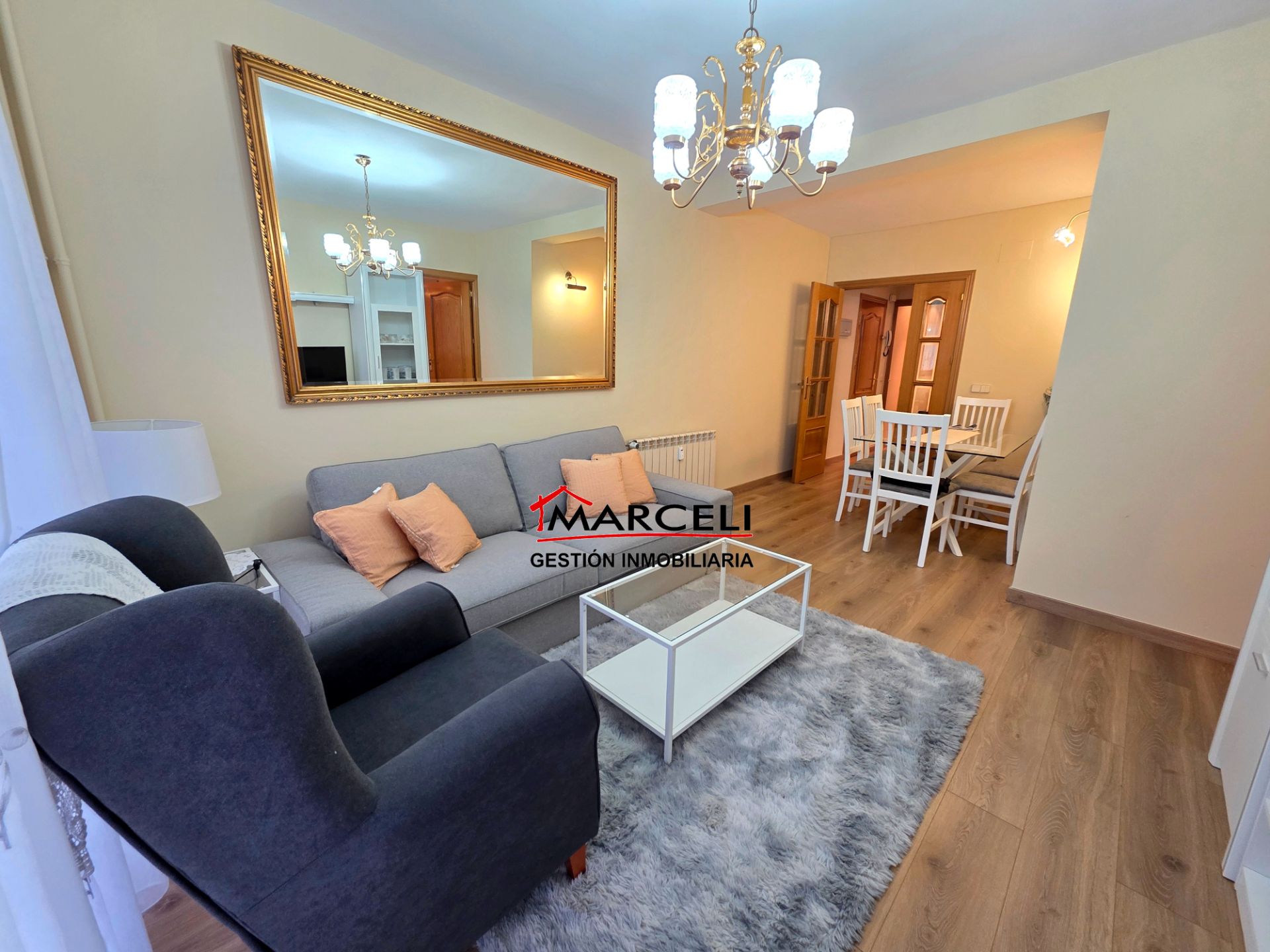 Bedroom of Flat for sale in  Madrid Capital  with Air Conditioner, Heating and Parquet flooring