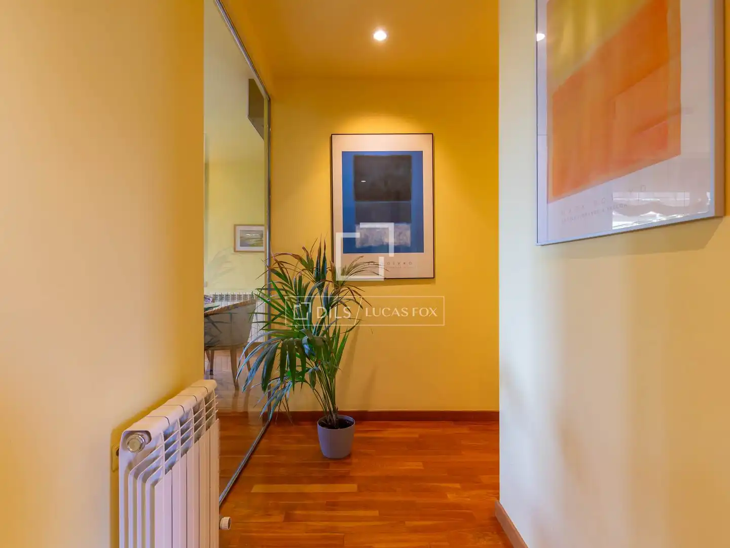 Flat for sale in Esplugues de Llobregat  with Air Conditioner, Heating and Private garden