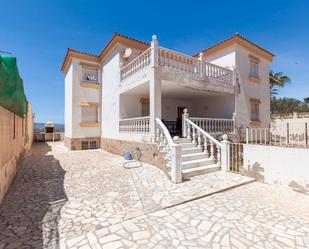 Vista exterior de Casa o xalet en venda en Garrucha amb Aire condicionat, Terrassa i Balcó