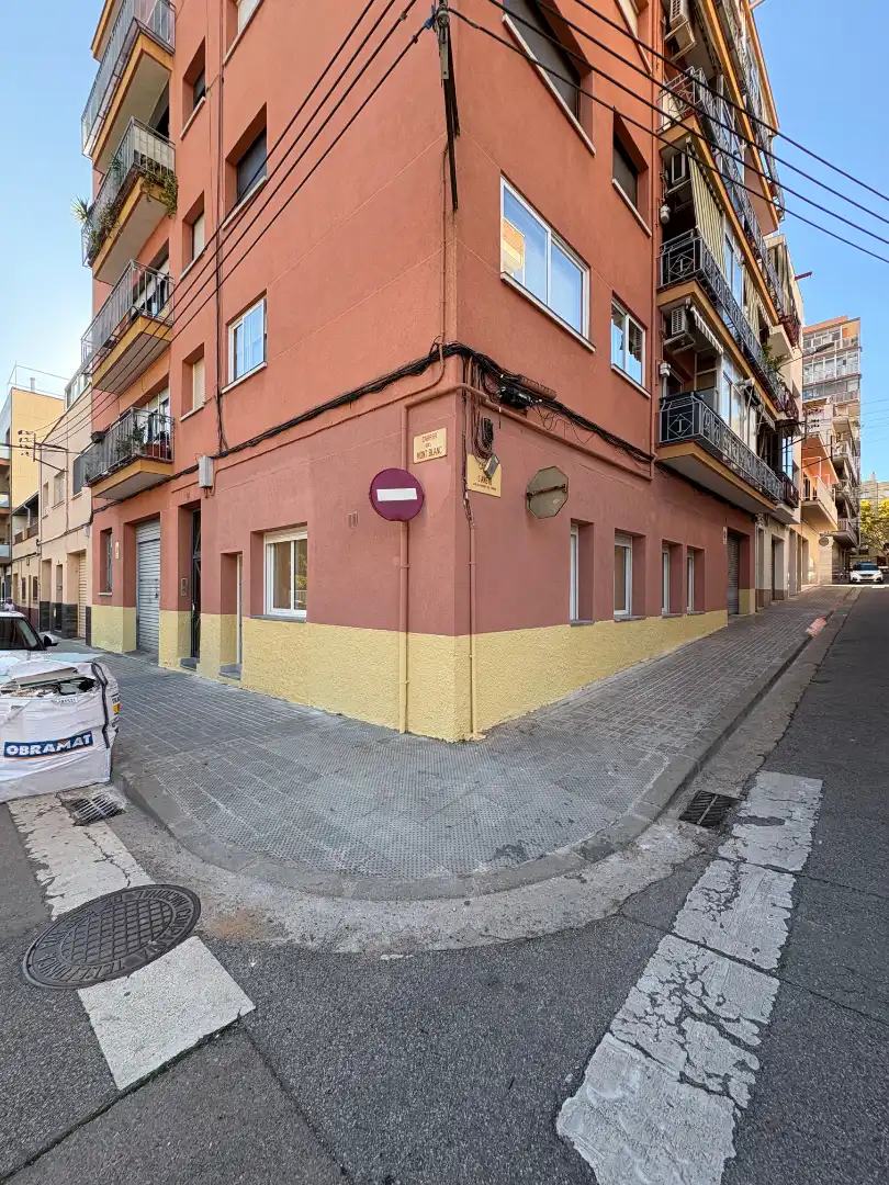 Pis en venda a Carrer del Mont Blanc 57, imagen 2