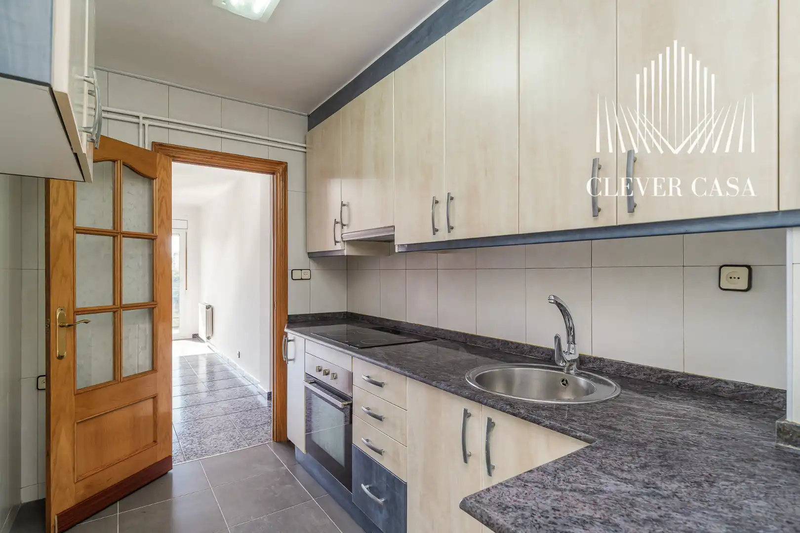 Kitchen of Flat for sale in Rubí  with Heating, Terrace and Furnished