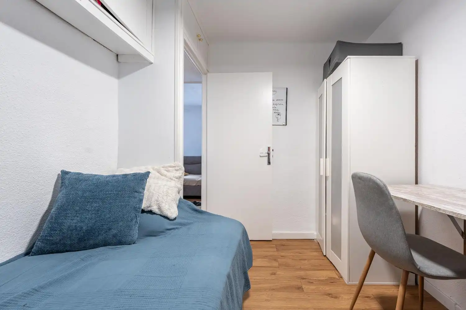 Bedroom of Flat for rent in Latina