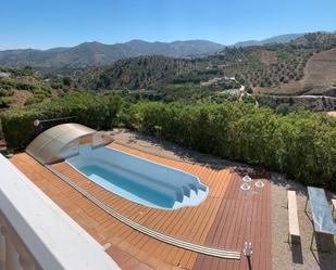 Swimming pool of House or chalet for sale in Frigiliana  with Air Conditioner, Heating and Terrace