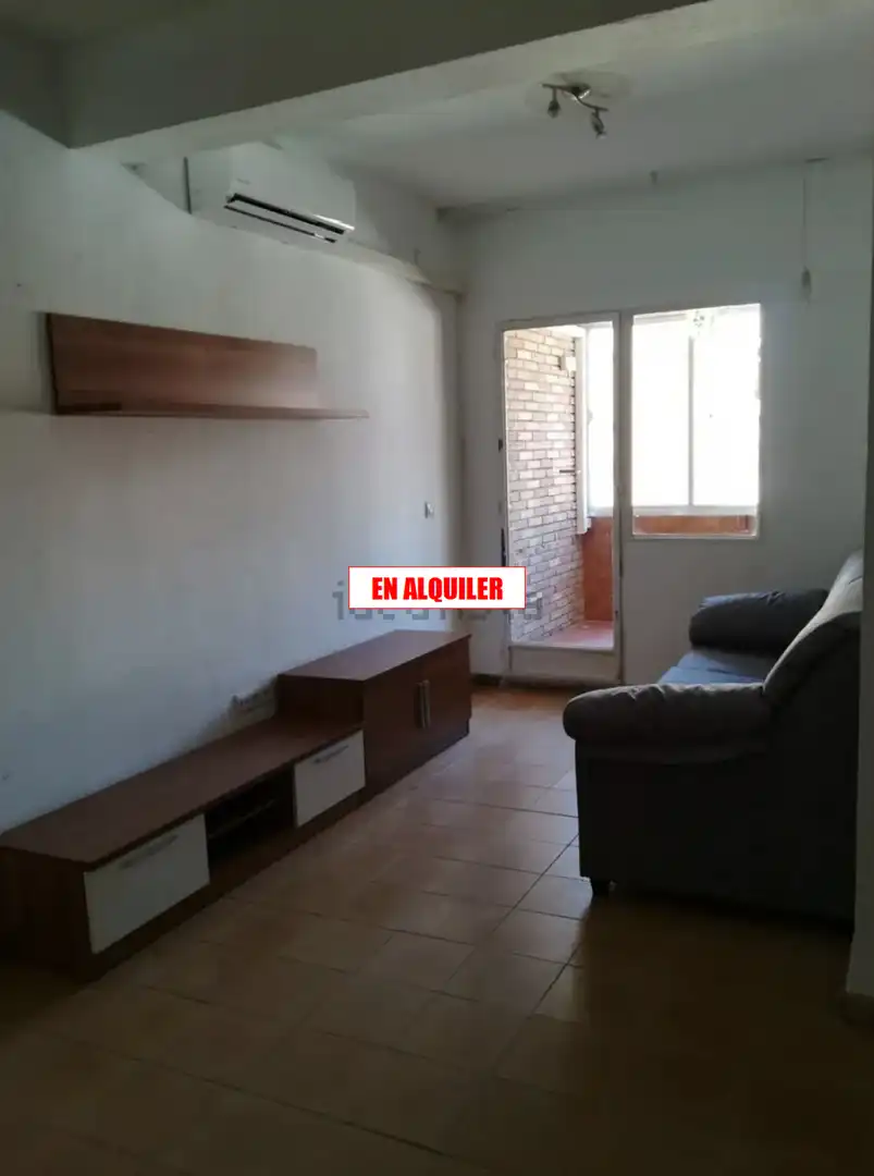 Wohnzimmer von Wohnung zur Miete in Ciudad Real mit Heizung, Terrasse und Möbliert