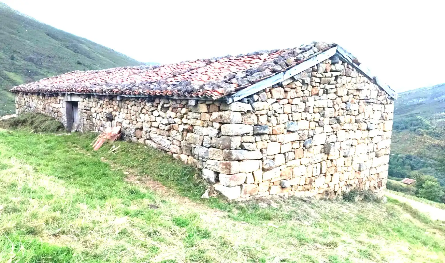 Casa con jardín en venta en San Sebastián de Garabandal - MATAZORRA, imagen 5