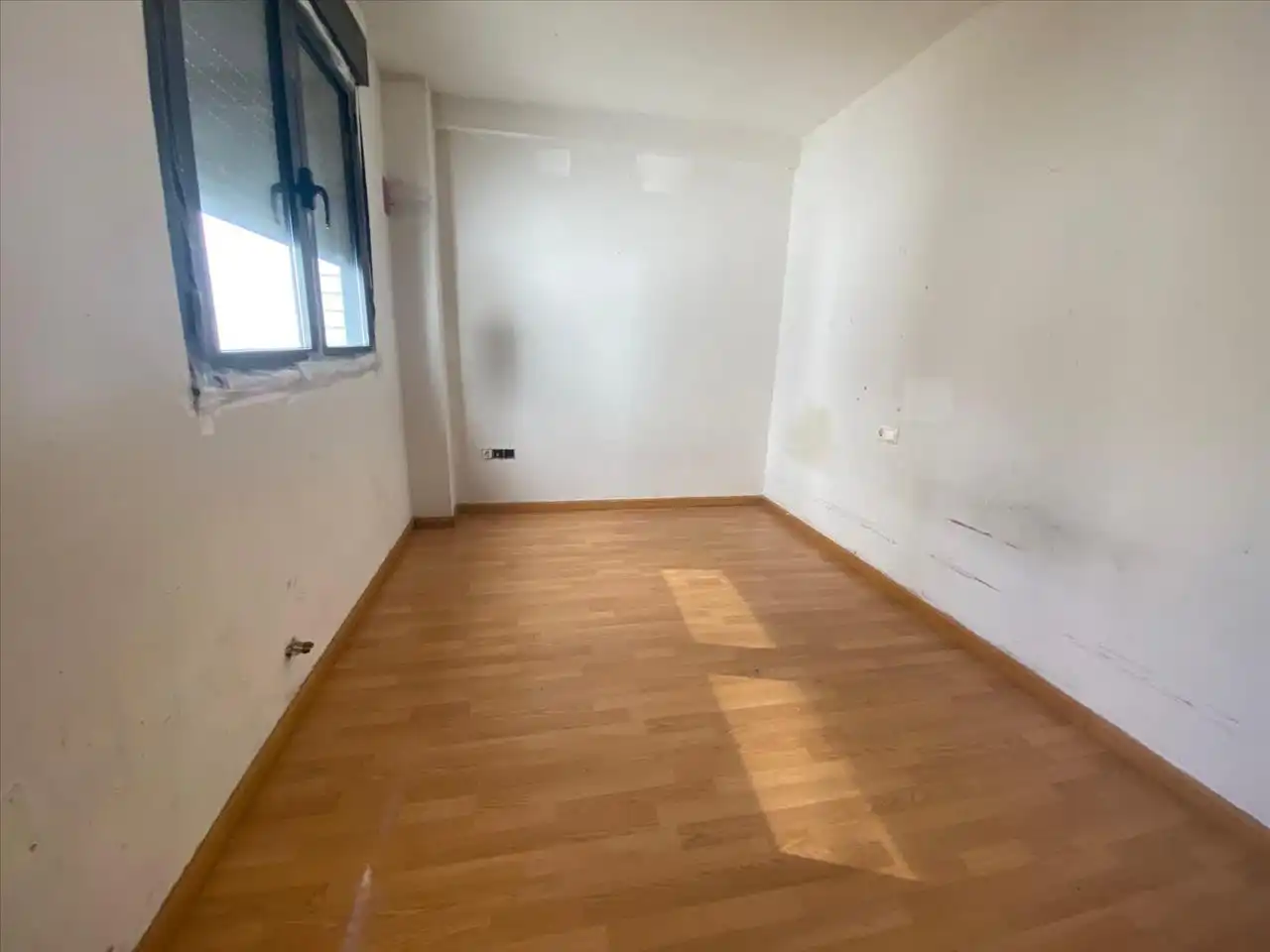 Pis en venda en León Capital  amb Parquet
