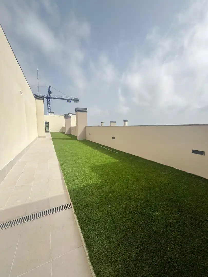Terraza de Piso de alquiler en Las Palmas de Gran Canaria con Terraza, Trastero y Amueblado