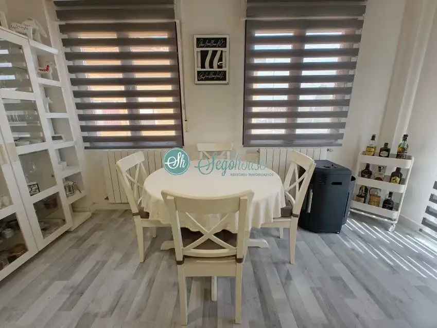 Comedor de Piso en venta en Torrecaballeros con Calefacción, Terraza y Amueblado
