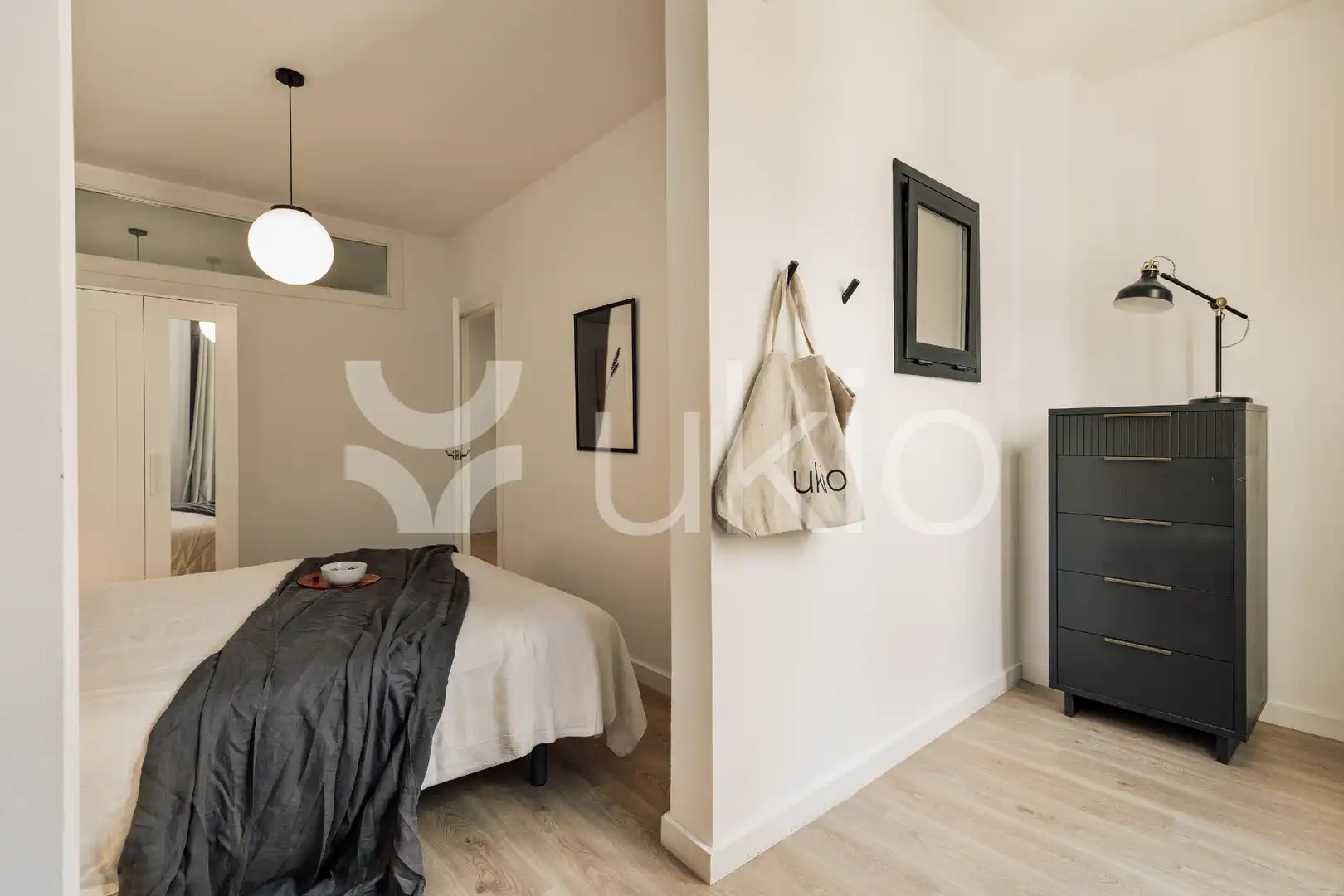 Bedroom of Apartments for rent in Barcelona  with Heating, Furnished and Oven