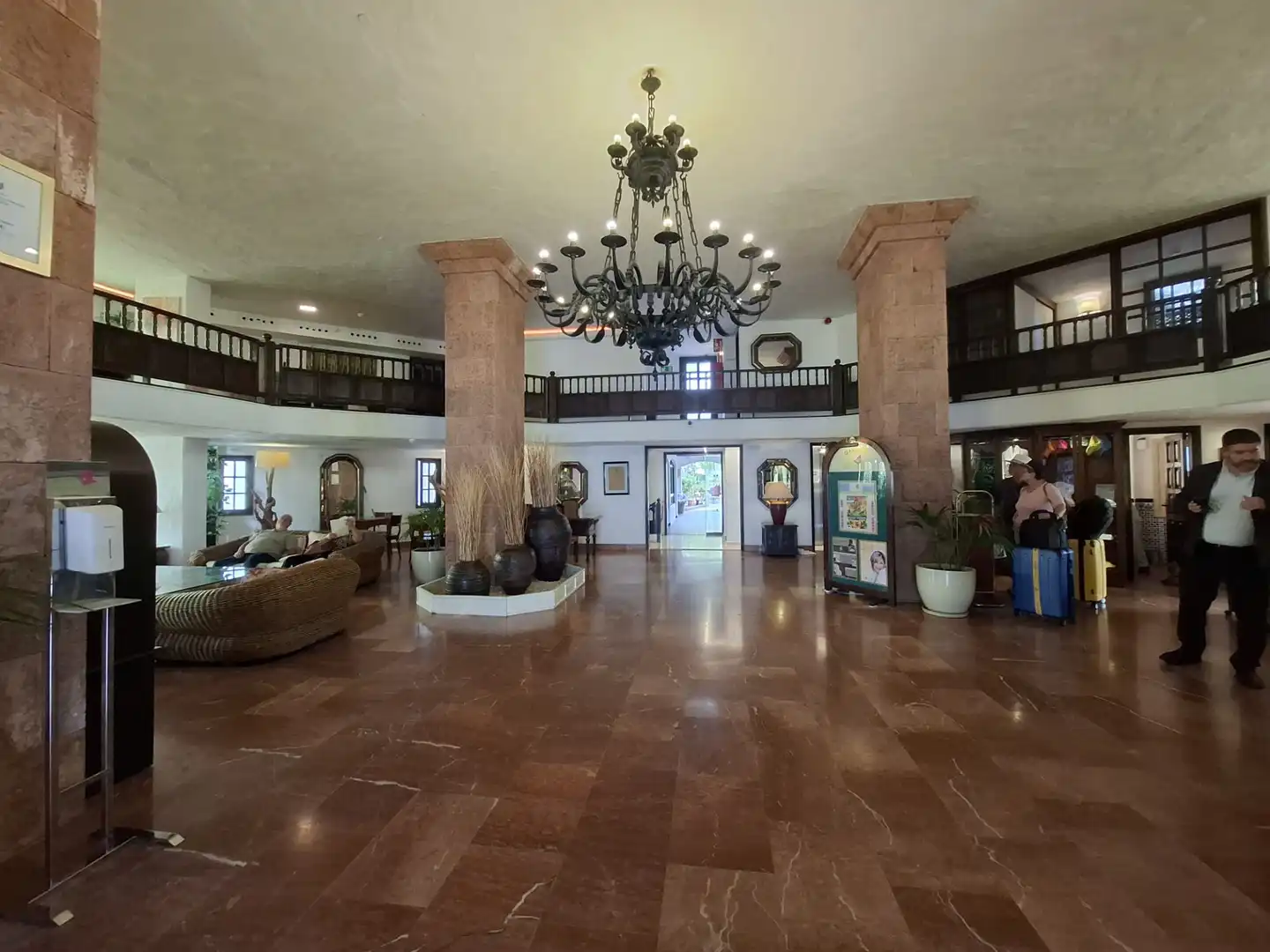 Apartamento en venta en San Bartolomé de Tirajana con Aire acondicionado, Amueblado y Balcón