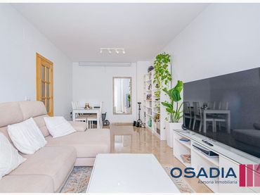 Appartement avec ascenseur à vendre à Calle Santa Ana