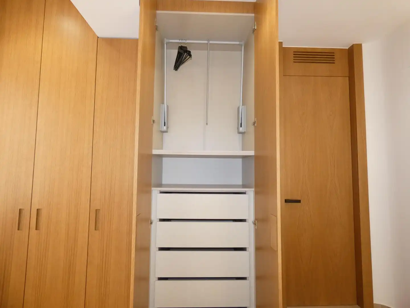 Wohnung zum Verkauf in Alcantarilla mit Klimaanlage und Heizung
